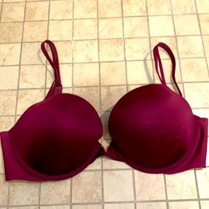Victoria’s Secret Incredible Push-up Bra